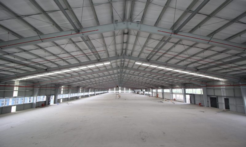 nha thep tien che 002